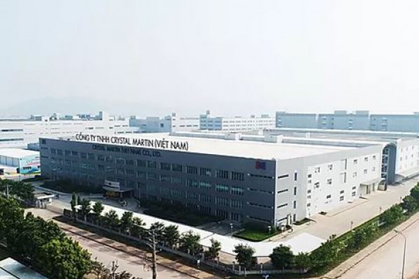 Crystal Martin Viet Nam